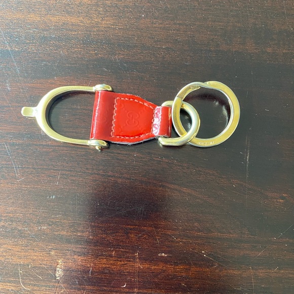 Gucci Red Patent Leather and Gold Tone Horsebit Keychain Made in Italy - Picture 1 of 6